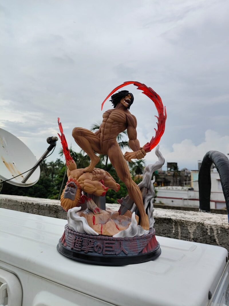Eren Angry 29cm Action Figure