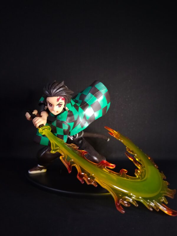Tanjiro Fire Sword Action Figure 16cm